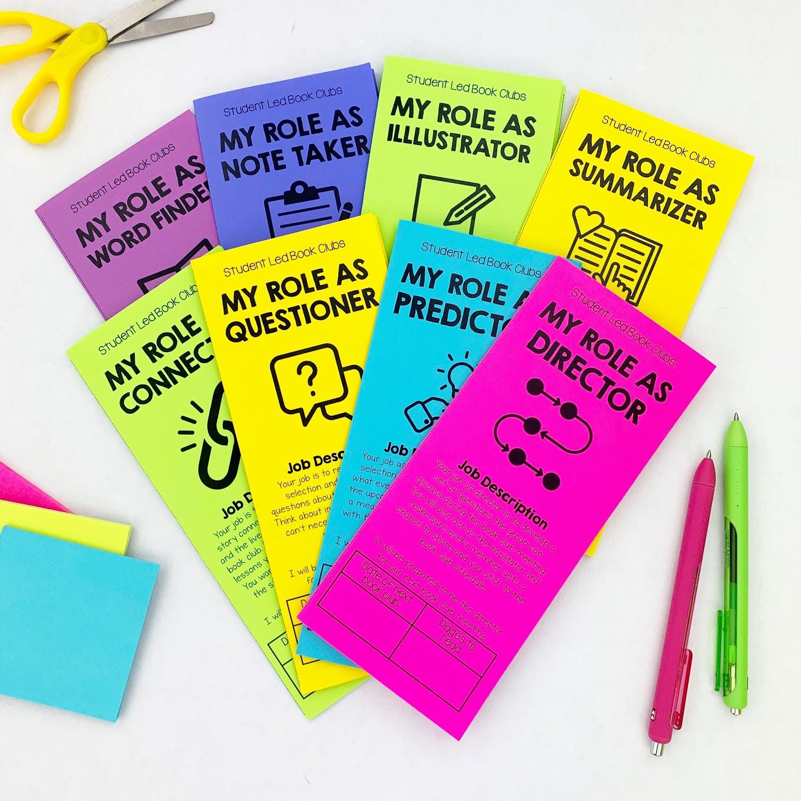 Job descriptions for getting a position at student clubs written on colourful sheets.